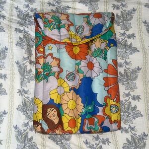 BAGGU X Zodiac Gemini Puffy Laptop Sleeve RARE 16 Inch